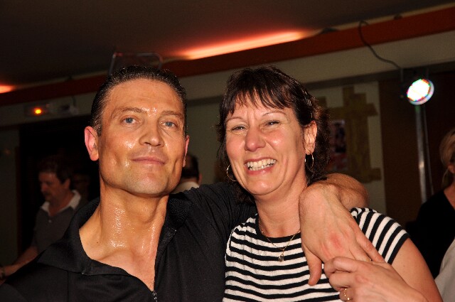 min 2009 05 06 cargo club 794